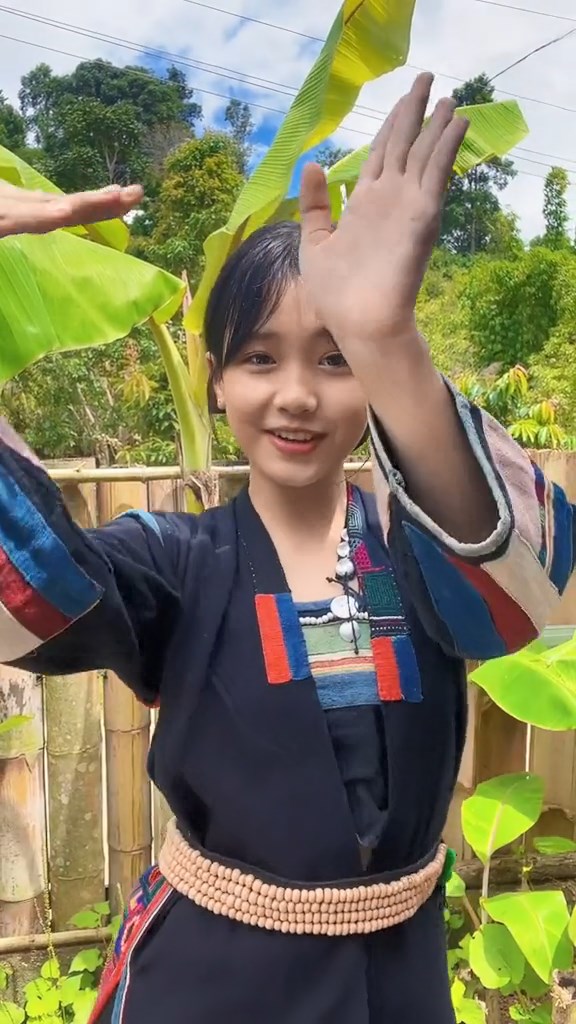 น้องมี่